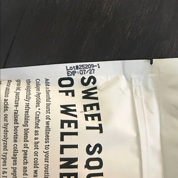 Live conscious collagen peptides peach mango new 12.4 oz - Picture 2 of 2